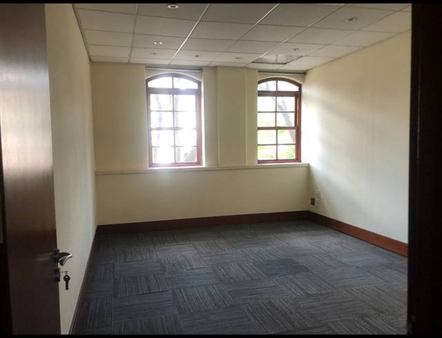 485M² OFFICE TO LET IN SANDTON CENTRAL